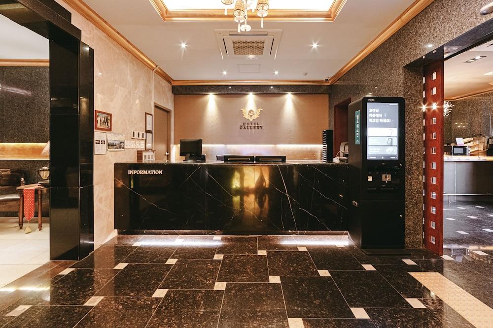 Gallery Tourist Hotel Tongyeong Exterior foto