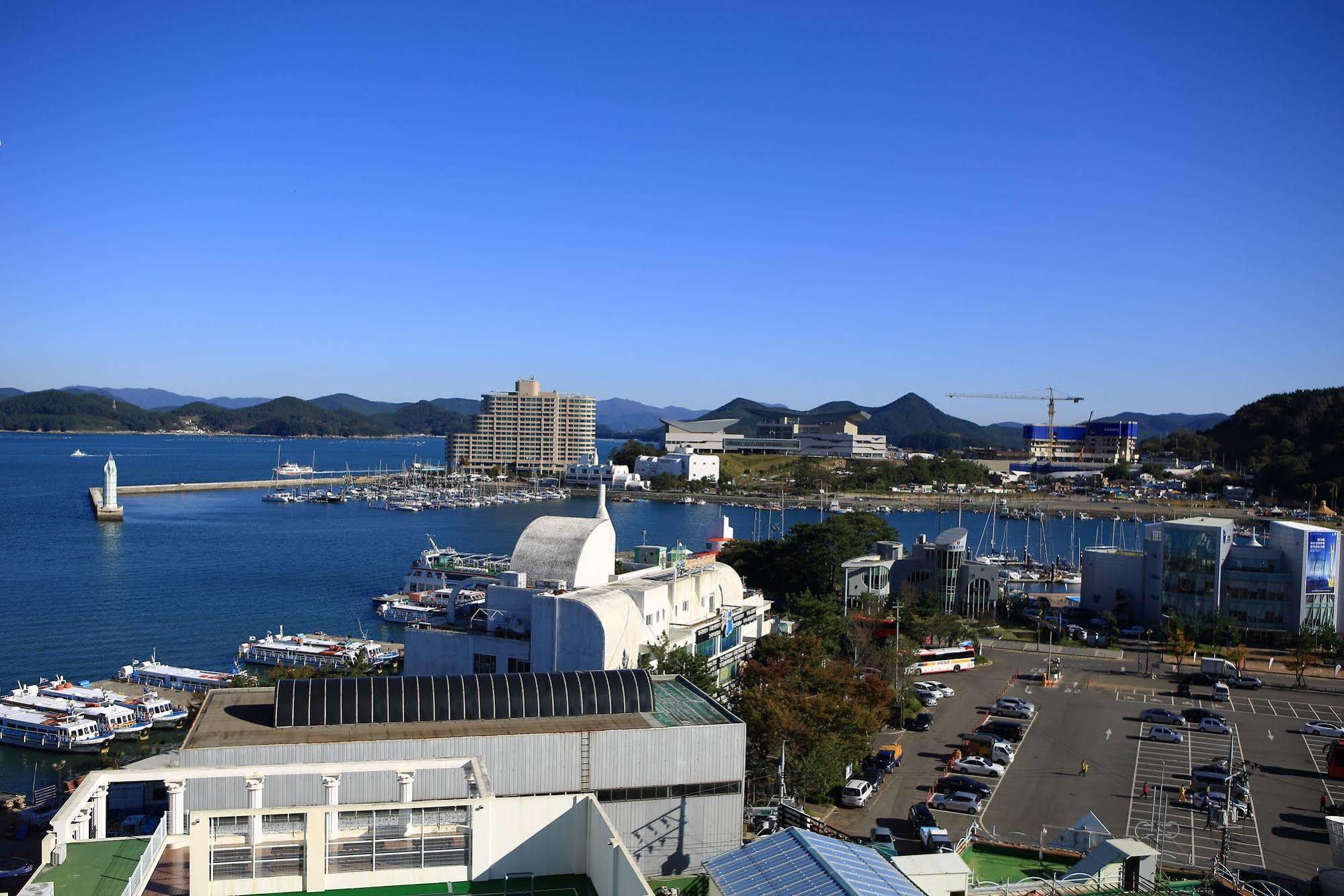 Gallery Tourist Hotel Tongyeong Exterior foto